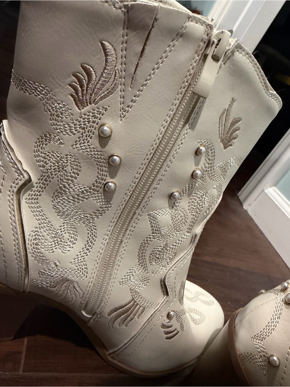 torrid Cream Embroidered Western Pearl-Accent Ankle Boots - Picture 6 of 8